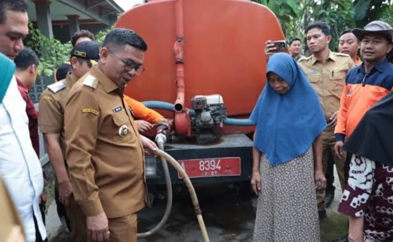 Krisis Air Bersih di Tangerang